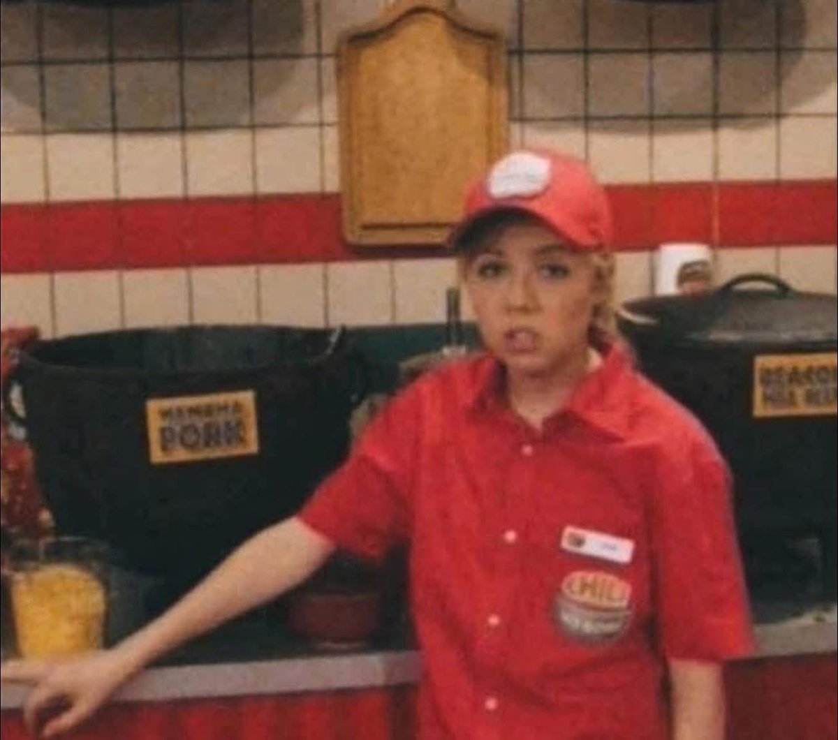 Cliente: disculpa, ¿trabajas aquí?

Yo: