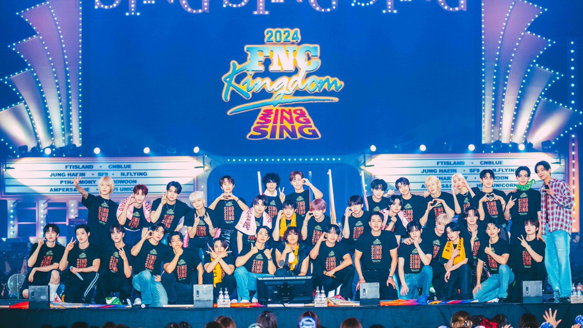 NF_official_jp's tweet photo. ＼2024 FNC KINGDOM - SING SING SING -／
U-NEXTにて独占ライブ配信が決定!!📺⚡️

さらに、歴代のFNC KINGDOMも一挙配信中!!👀
ぜひCHECKしてみてください❣️

📌ライブ配信：4/6(日)19:00〜
📌見逃し配信：〜5/5(月・祝)23:59

🔗詳細はこちら
https://t.co/1RiWeex1nK

#FNCKINGDOM #NFlying https://t.co/TejP0LlYlu