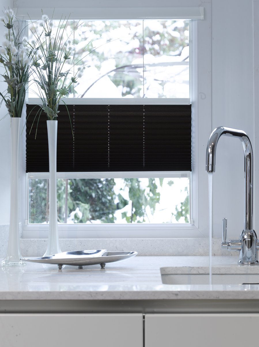 GilliansBlinds's tweet photo. Pleated blinds that fit into your window frame, allowing you to block the light right where itβs needed β now thatβs clever. View our full range of colours when you book a free home measure visit, call 01606 646007 or visit https://t.co/vJ67HUGGHL #KitchenBlinds #Northampton https://t.co/uYiHxZI9uk