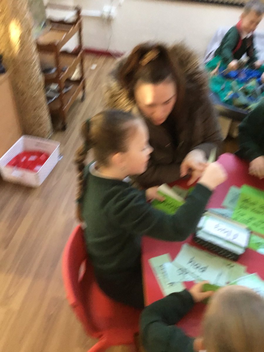 BentleyWestWS2's tweet image. Today’s successful Share a Story for Reception to kick off this half term! #eyfsreading #BWReception