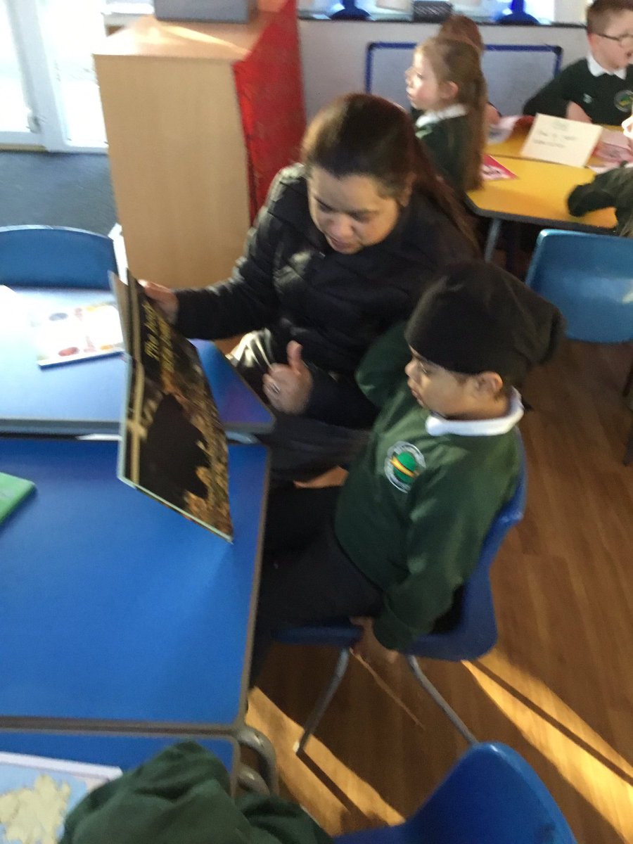 BentleyWestWS2's tweet image. Today’s successful Share a Story for Reception to kick off this half term! #eyfsreading #BWReception