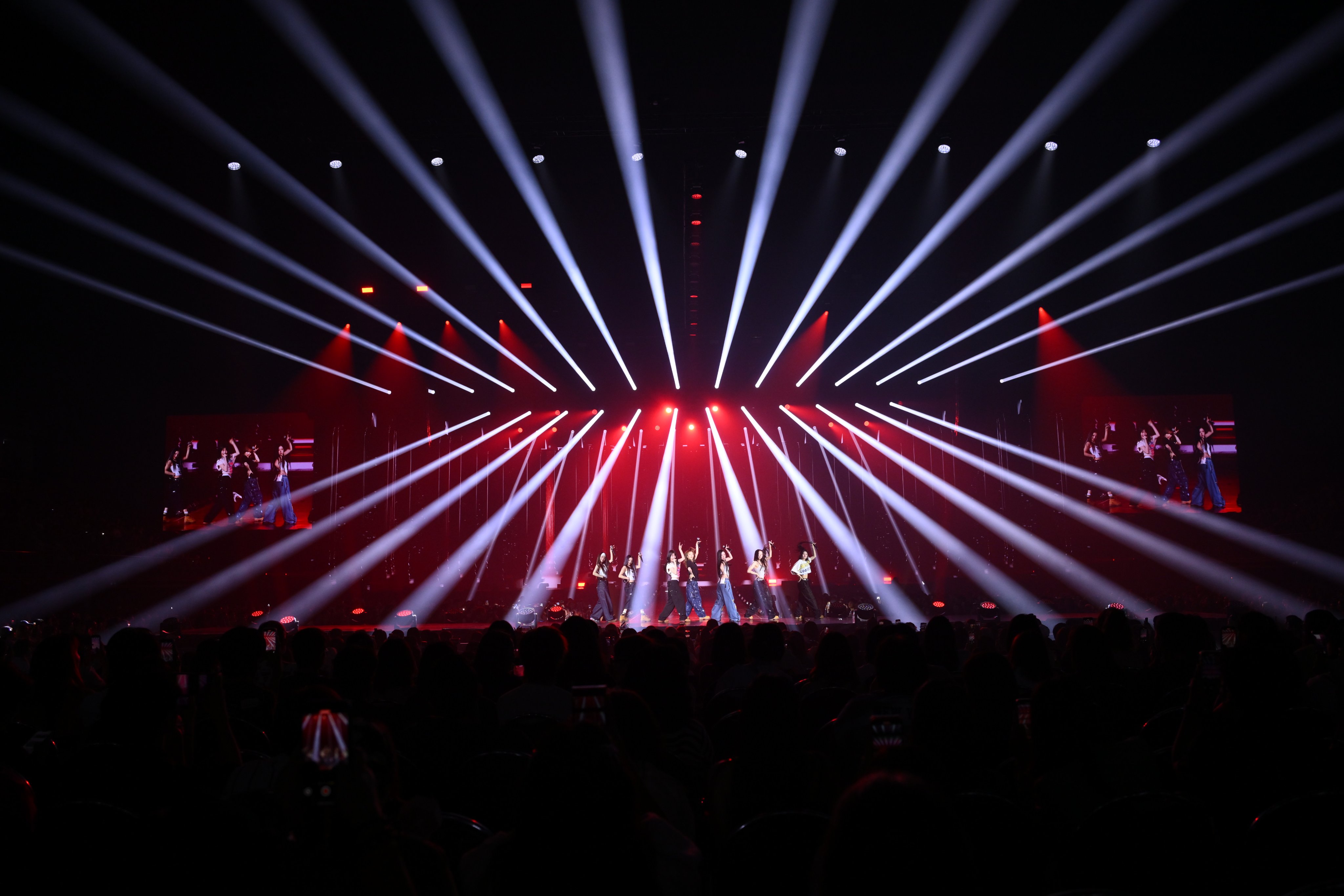 GkyMtq_aoAIt-1g?format=jpg&name=4096x4096