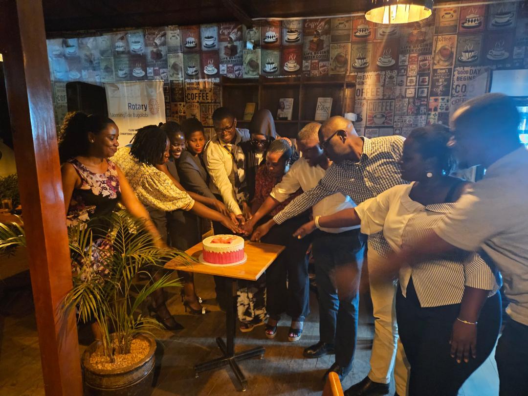 RcMorningTide's tweet photo. Thanks @sharifahnamusis for the awesome presentation about love languages and for everyone who turned up. #TiderLove. @RotaryKlaCity @PRkampalasouth @RKitante @EClubNaguru @RotaryStars @HopeRct @easy_ivan @amavaworld https://t.co/bi122b8L5i