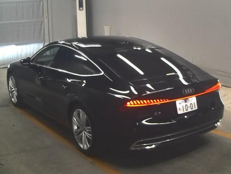 max_iDrive's tweet image. 🎌Import from Japan🎌

2019 Audi A7 Sportback 55 TFSI Quattro

Engine: 3.0L (2990 cc) V6 Turbocharged Petrol
Power Output: 340 hp//500 Nm Torque
Transmission: 7-speed S tronic dual-clutch
Drivetrain: Quattro (AWD)

PRICE: KES 5,799,999/=
Grade:4.5B
Mileage:36,000 Kms…