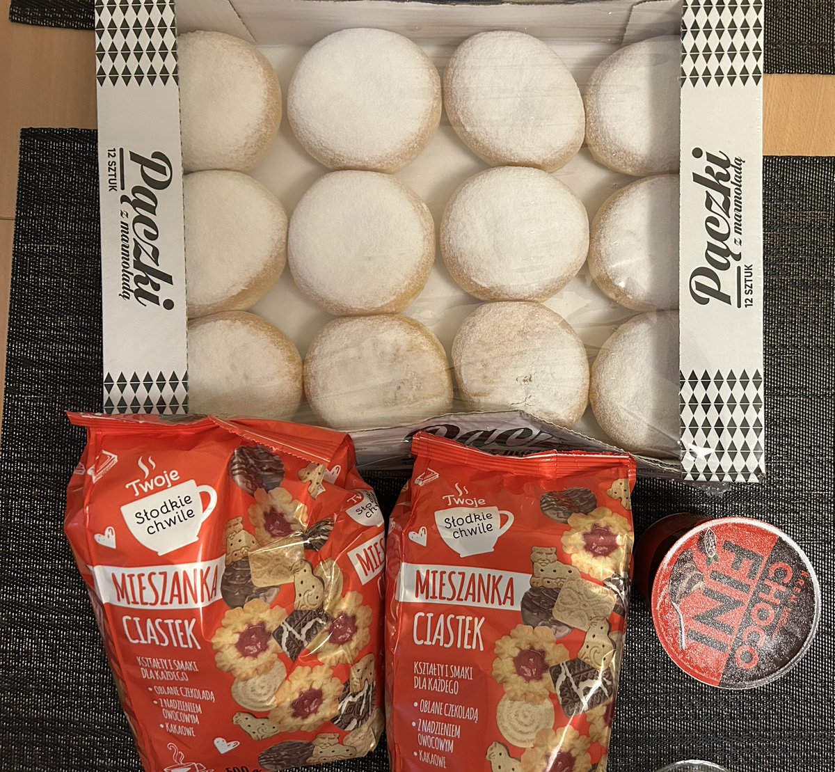 Bulimic Thursday begins