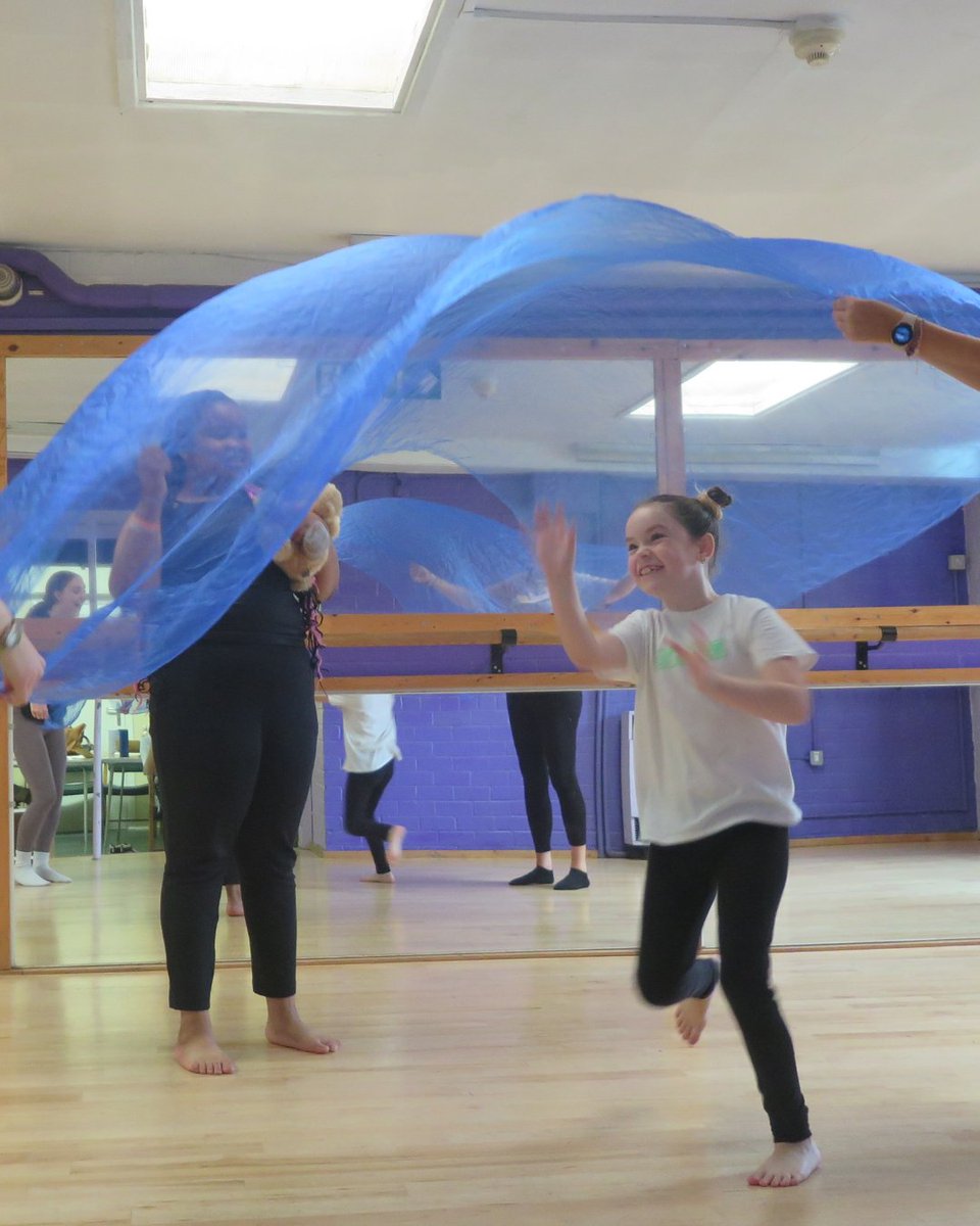 createcharity's tweet photo. 🌟 Thanks to @WestonFdn , we’ve expanded our North West hub, bringing creativity to communities with low arts engagement.
💬 "Sharing ideas & creating things together made me feel more connected with others." – creative:voices participant
#CreativityForAll https://t.co/NSebNtSsHz
