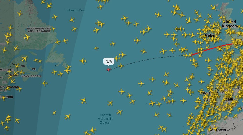 funkyfishter's tweet photo. @RorSyns most followed flight on flighttracker #FREEEEDOM https://t.co/06gVcBstCQ