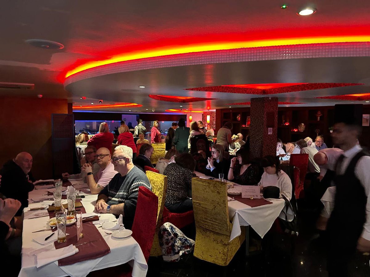 What an amazing turnout last night at <a href="/taranaLingfield/">Tarana Lingfield</a> for our annual Curry/Quiz night, organised by the fabulous duo Laura &amp; Martine 💕

We raised just under £2000 for our amazing charity. Thank you! 

#BreastCancer #BreastReconstruction  #SupportWhenNeeded #GeneMutation