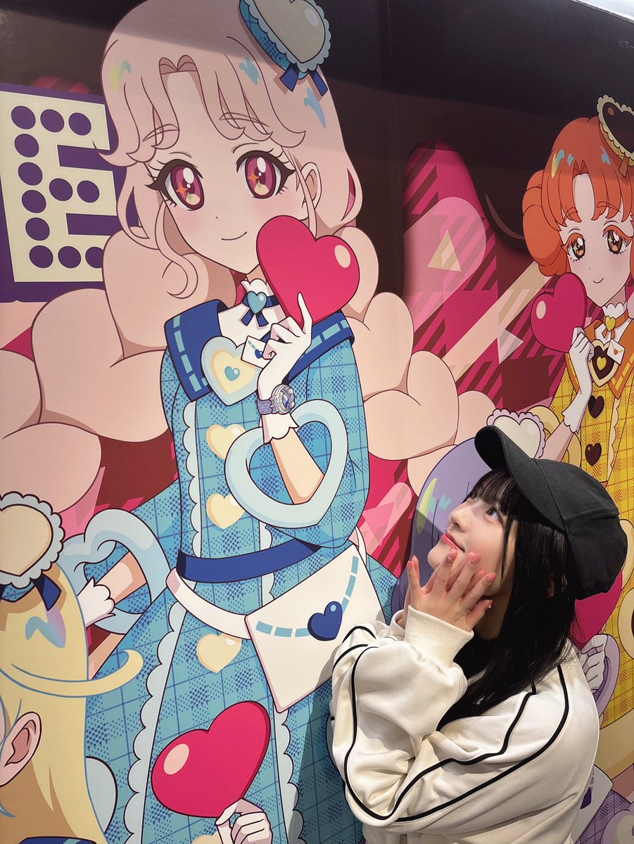 優理香ちゃんと、フルグラT買うぞ‼️‼️‼️ と張り切ってアイプリPOPUP