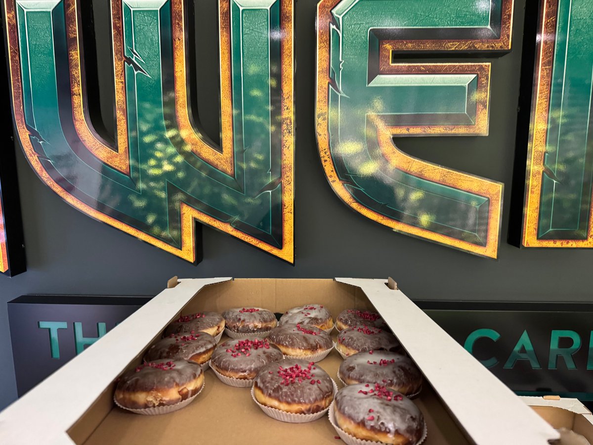 lisciasty_'s tweet photo. Today in Poland we celebrate Fat Thursday, the holiest of all holidays! We eat pączki till we burst. And the best pączki are the free ones, provided by the company ;) #insidered #cdprojektred https://t.co/Z7tDCgs1rI