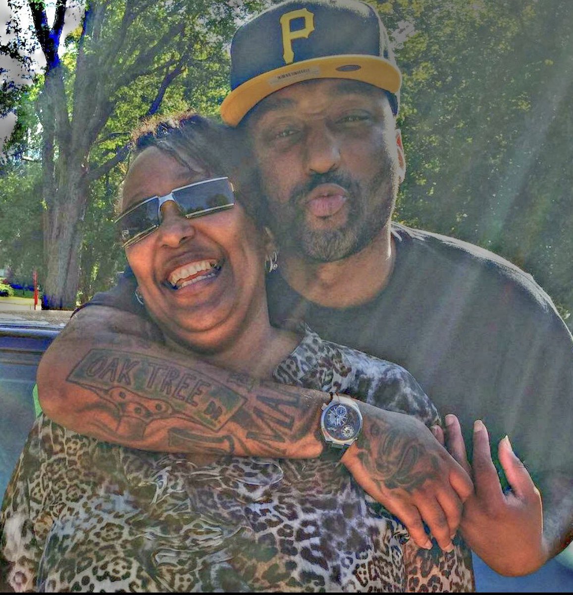 JayBig2408's tweet photo. God called you home, now I’m about to show the 🌎 why she called me JENNY’S BEAST! Fuck around and find out! #MyNigga #MyEarth #RyderGang #OakTree #MamaCorleone #BoBo #DearMama https://t.co/koZzoijQ9e
