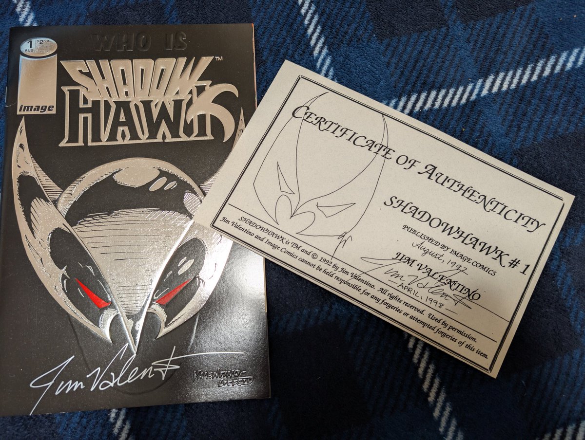 SeNRi1980's tweet image. 久々の今日の #SeNRi品 その①✨️
『Shadow Hawk # 1 Valentino Cover』
しかもサイン付き！
#ImageComic #アメコミ @ImageComics