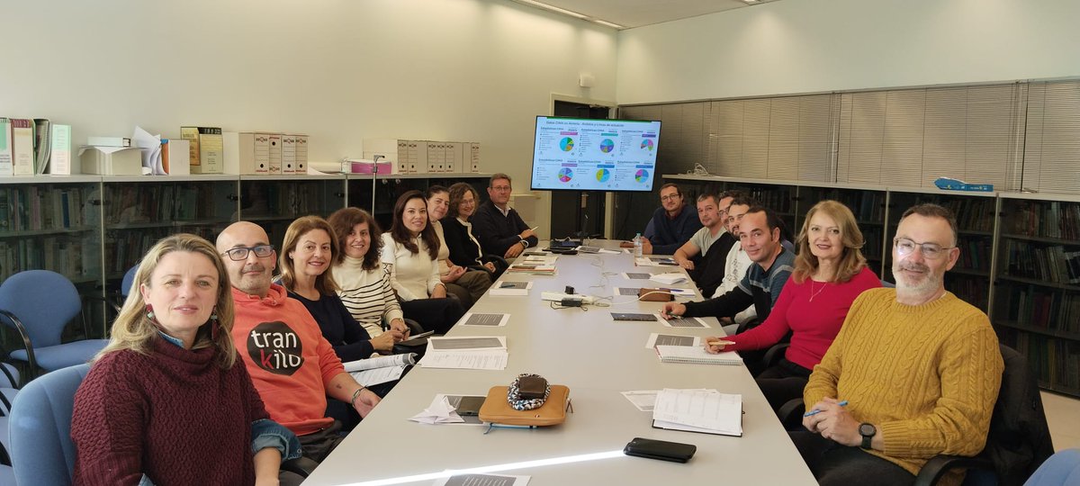 Reunión de la Comisión Técnica del programa CIMA en Almería. Articulando maneras de acompañar, apoyar  y guiar a los Centros y de visibilizar prácticas de éxito en los distintos ámbitos. <a href="/EducaAnd/">Consejería Desarrollo Educativo y FP</a> <a href="/Francisco_Educ/">Francisco Alonso Martínez</a>