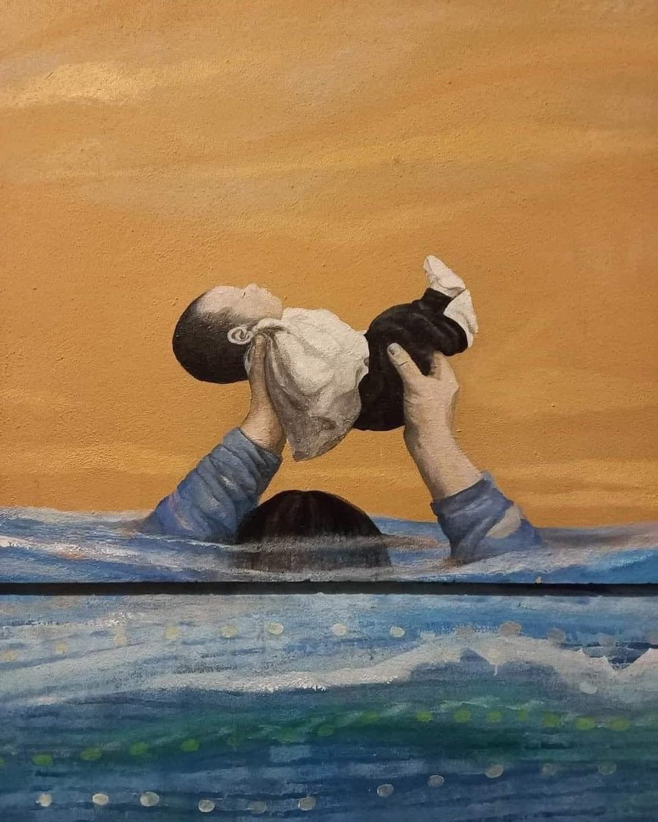 “Dovete capire che nessuno mette i propri figli su una barca a meno che l’acqua non sia più sicura della terra.” 

Warsan Shire - Casa