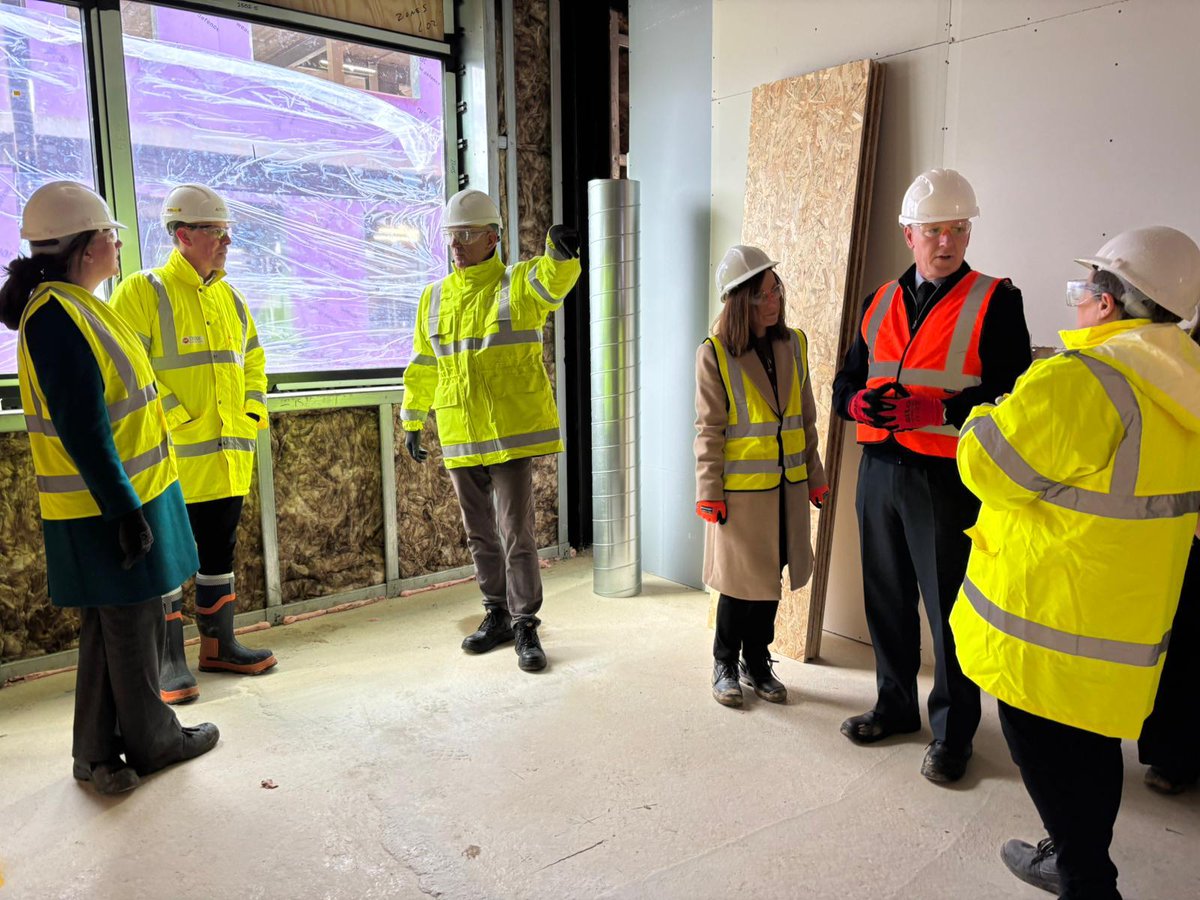 Tilbury_douglas's tweet photo. We celebrated our first-of-its-kind Catterick Integrated Care Centre project reaching its watertight milestone - a key stage in the construction of this state-of-the-art facility: https://t.co/SwtJmkAtZ4 

#NHS #MOD #HealthcareConstruction #BuildingABetterFuture #Procure22 https://t.co/CQnutykK3k