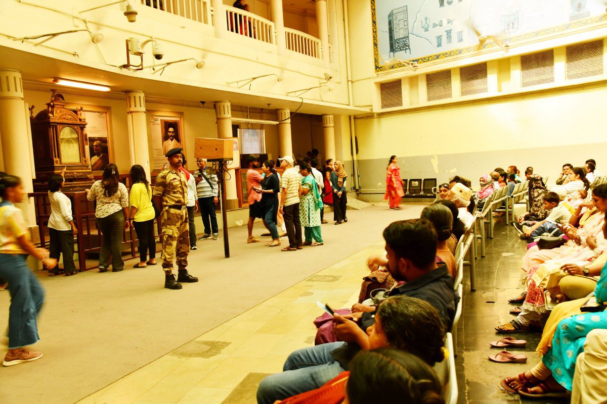 CISFSouth's tweet image. Protecting our heritage! CISF ensures the safety of SalarJung Museum, Hyderabad,with strict access control, anti-sabotage techniques &amp;amp; advanced technology. Securing timeless treasures for future generations! #HeritageGuardians #PROTECTIONandSECURITY @MinOfCultureGoI @CISFHQrs