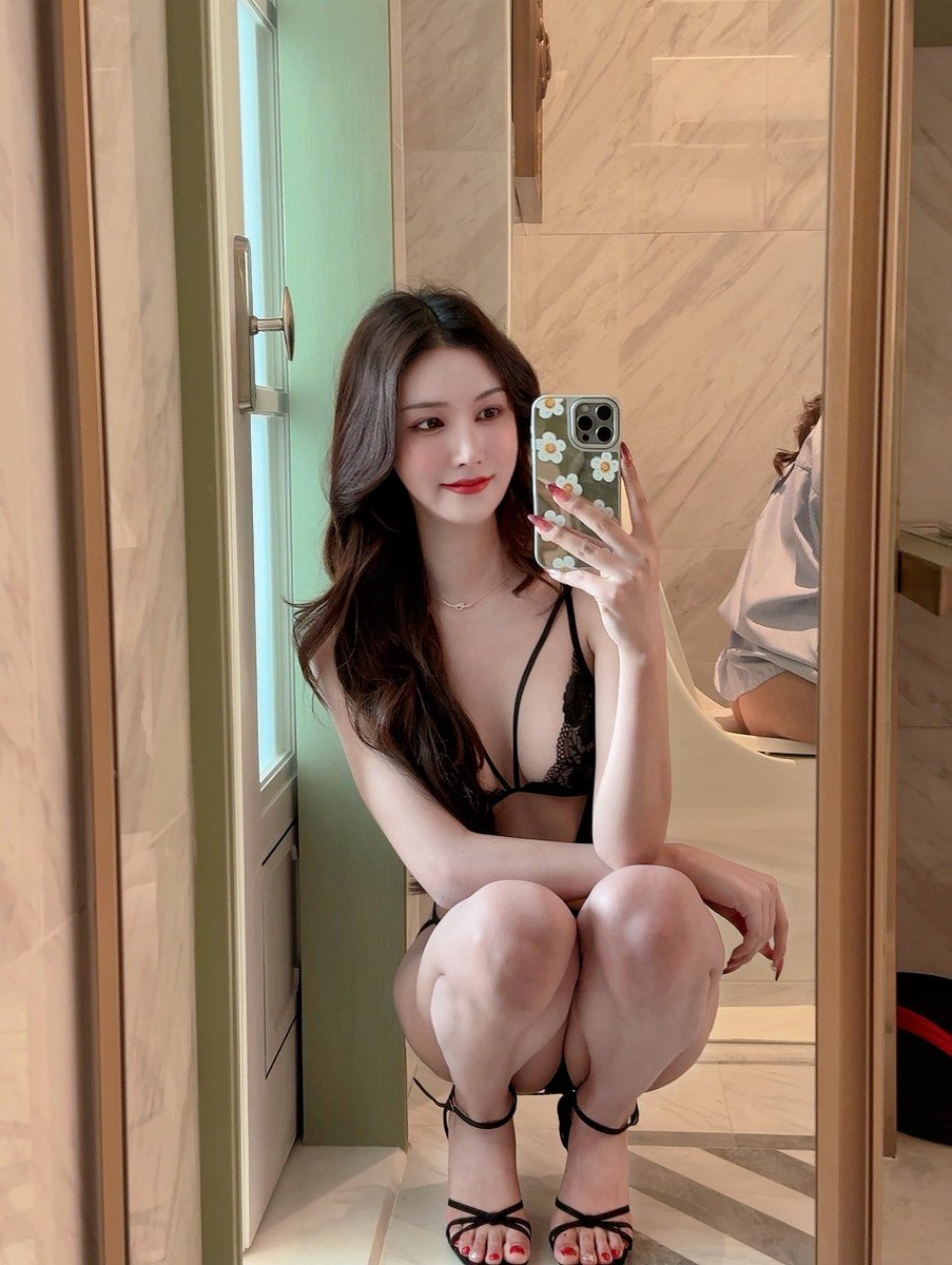 后面的pp有点抢镜了哦😆😆😆😆😆