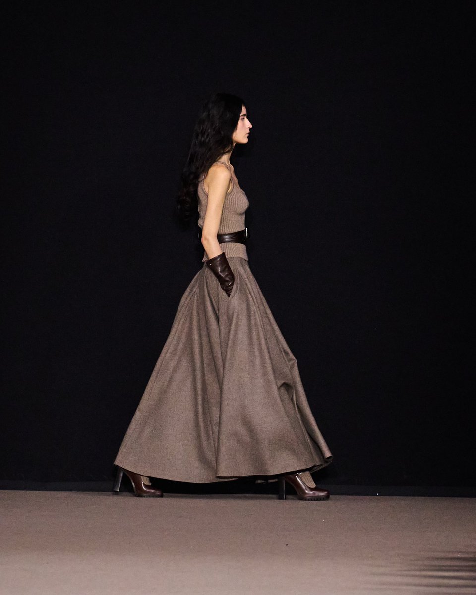 Looks from the <a href="/maxmara/">Max Mara</a> show during the #MWF Fall / Winter 2025-26.
Watch the show on milanofashionweek.cameramoda.it

Photo credits: Launchmetrics