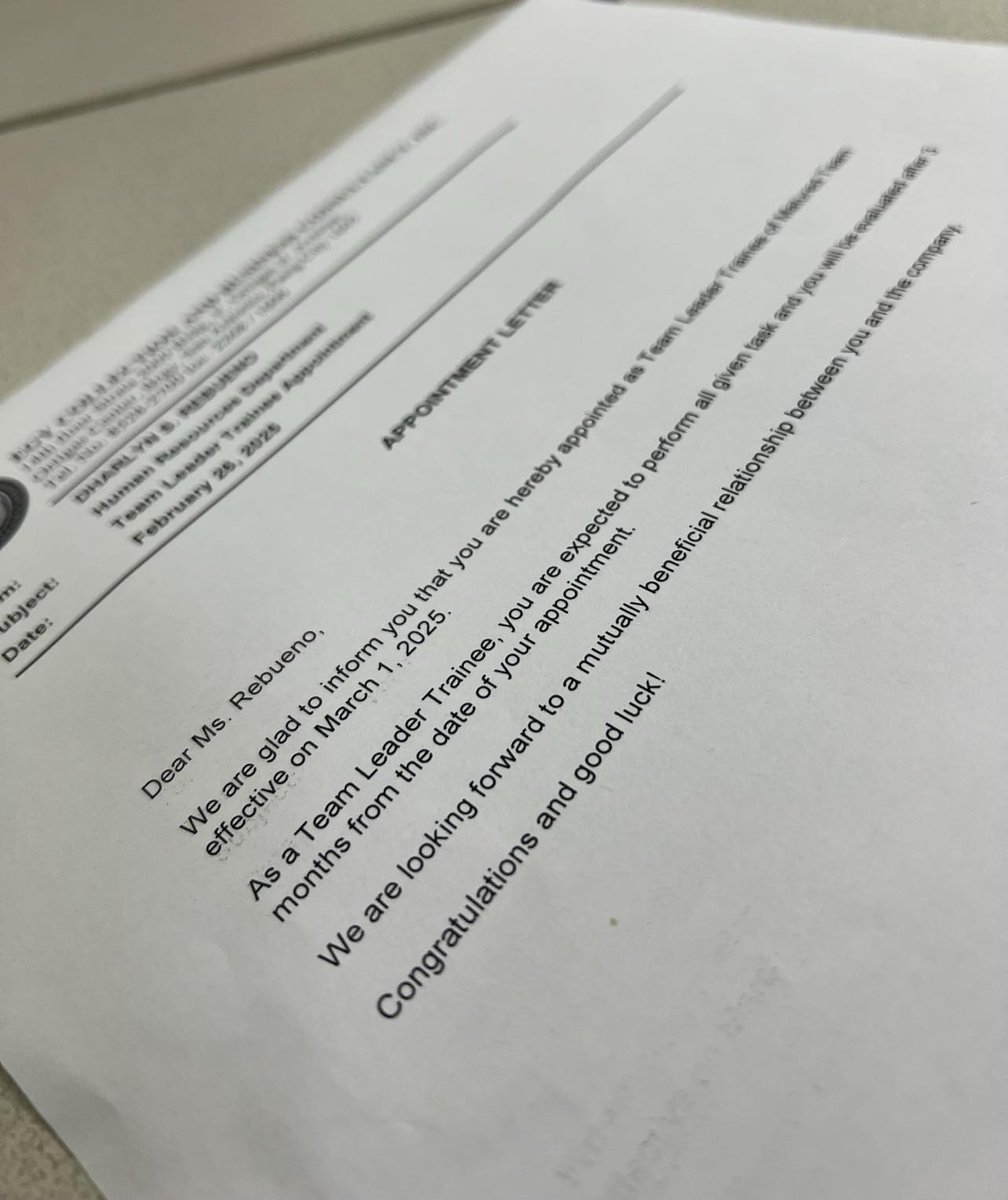 _dharlaaa's tweet photo. Today is my 1 year as alipin ng salapi 🫠 Lord, gusto ko lang naman maging good employer pero ganito yung binigay mo 😭 Maraming maraming salamat po ☝️ https://t.co/MJSAMOblRH