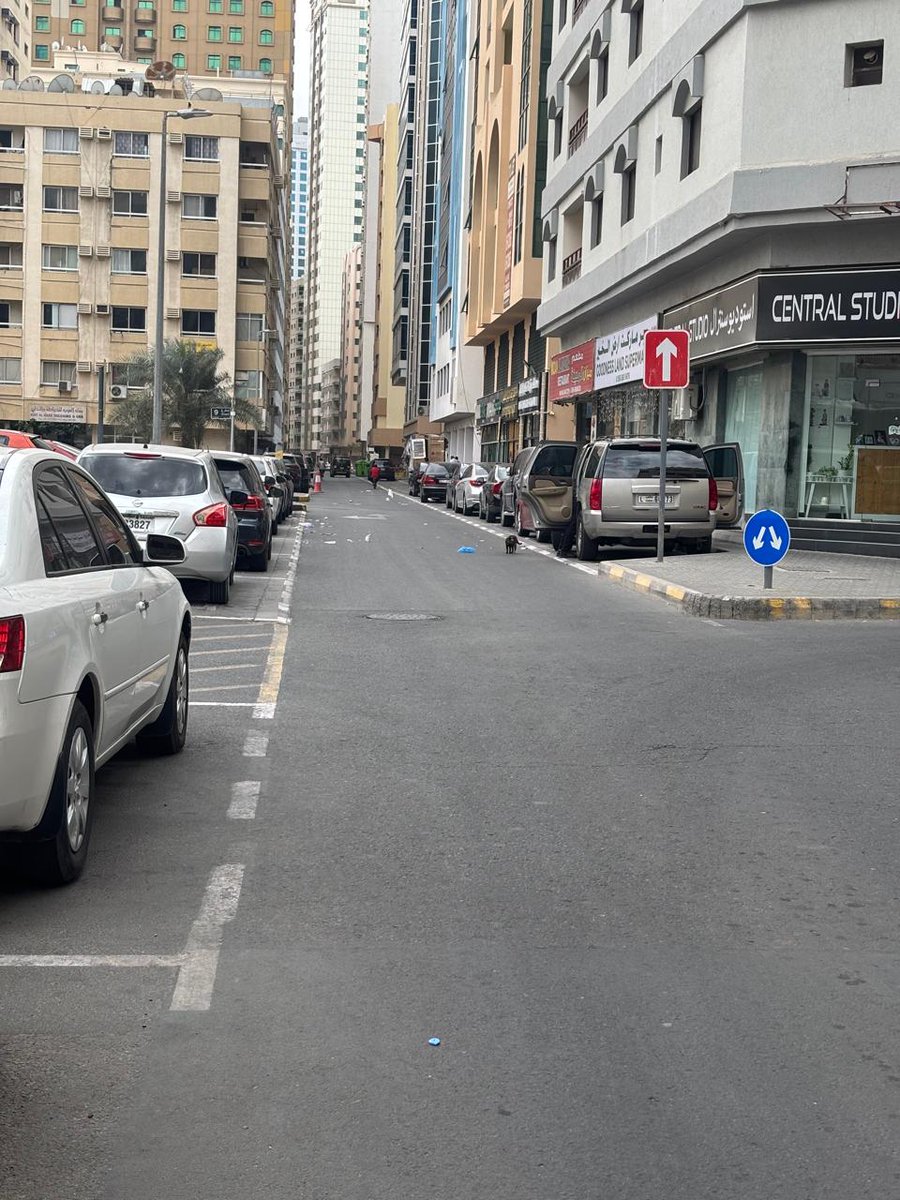 Naughty_aa's tweet photo. @ShjMunicipality يرجى الاهتمام بنظافة الشوارع
ويرجى تخفيف المخالفات الخاصة بالمواقف https://t.co/vVaQ4euO7o