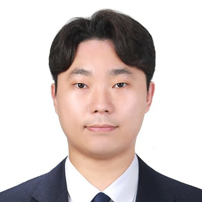 MMlaboratory (@mmlaboratory) on Twitter photo Welcome new postdoc, Dr. Nam Sun Kim to our lab at <a href="/science_charles/">Faculty of Science of Charles University</a> <a href="/CharlesUniPRG/">Charles University</a> ! 🎉 Zeolites, ultrasmall metal nanoparticles & operando spectroscopy—big things ahead! 🔬⚛️ #Catalysis #Zeolites #Chemistry Welcome new postdoc, Dr. Nam Sun Kim to our lab at <a href="/science_charles/">Faculty of Science of Charles University</a> <a href="/CharlesUniPRG/">Charles University</a> ! 🎉 Zeolites, ultrasmall metal nanoparticles & operando spectroscopy—big things ahead! 🔬⚛️ #Catalysis #Zeolites #Chemistry