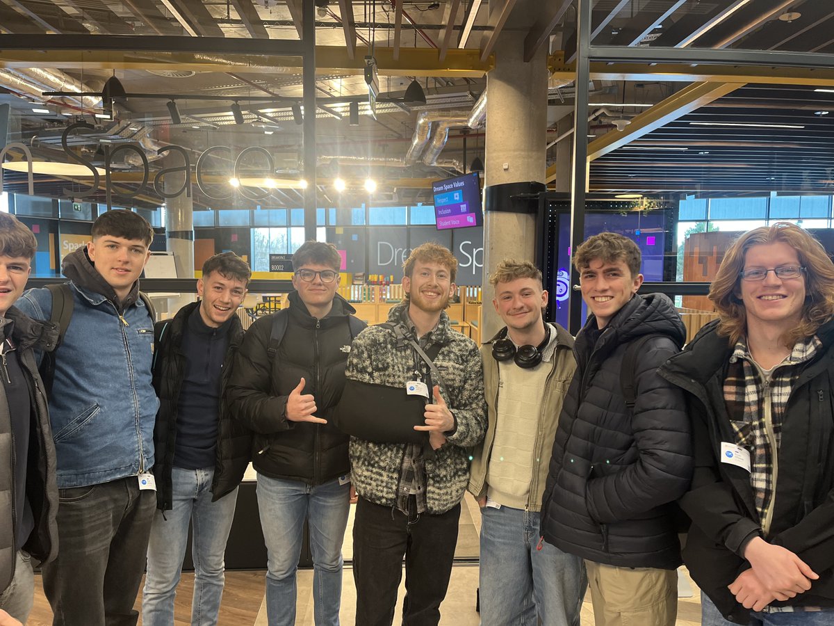 ImmersiveSE's tweet image. @Microsoft Ireland invited ISE second-year students to their Dublin Offices for an AI in Sports Hackathon!

Thank you to Microsoft for inviting us. We hope you got a sense of the passion and aptitude that our students have for tech and for problem solving. We had a blast!