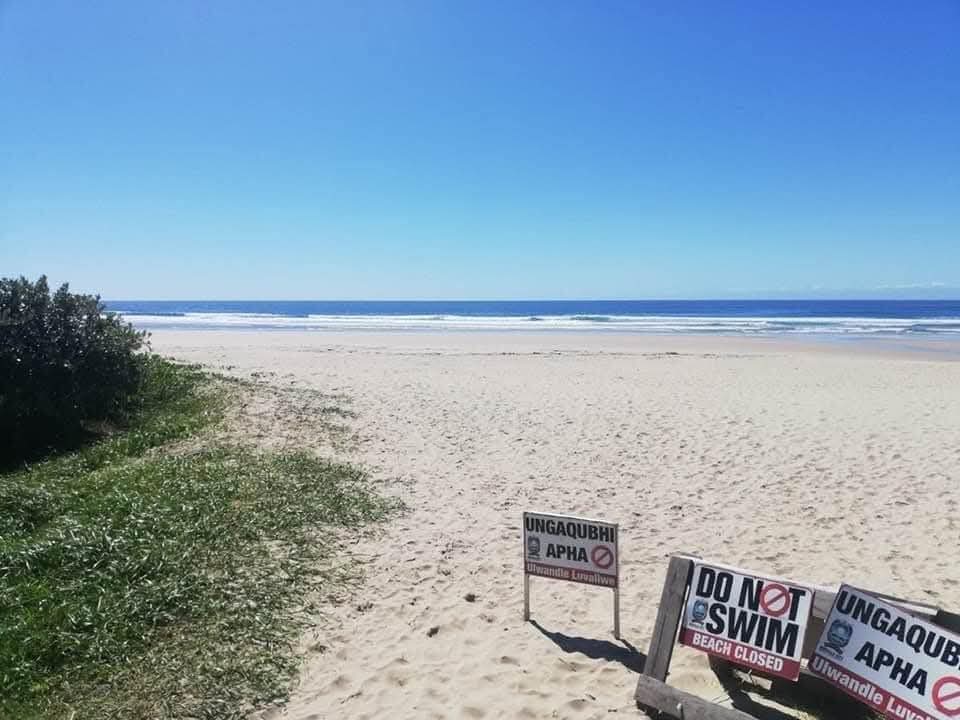 OfficialBCMM's tweet photo. Beach goers are hereby advised not to swim in Nahoon Beach.

The Municipality’s Amenities Section has taken a decision to close the beach based on the advice from the Engineering Department.

Water samples have been taken and are being tested as there was a spillage. https://t.co/1Acrhoo8ou