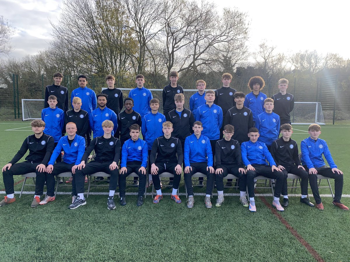Fantastic first night of 1-1 meetings with 25/26 learners and parents last night. Lots of excitement and positive conversation around progression pathways both on and off the pitch 🙌🏼

Our next open session is going to be an exciting one 🏟️🔵⚫️ 

Stay tuned ⚽️ 

#AcademyBlues