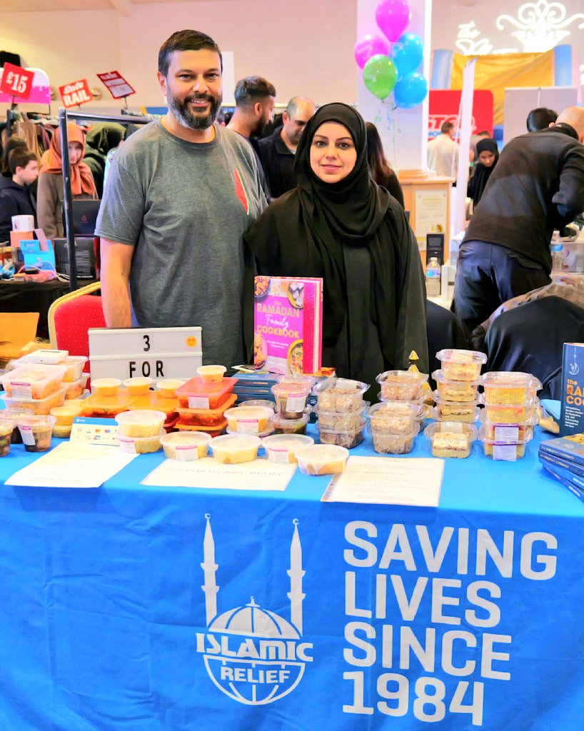 cookwithanisa's tweet photo. Always an honour and privilege being part of the @IslamicReliefUK family working together raising money for much needed causes around the world!  Thanks to everyone who visited my stall it was a pleasure seeing you all! 💕💙 https://t.co/XH7Li1gHN1