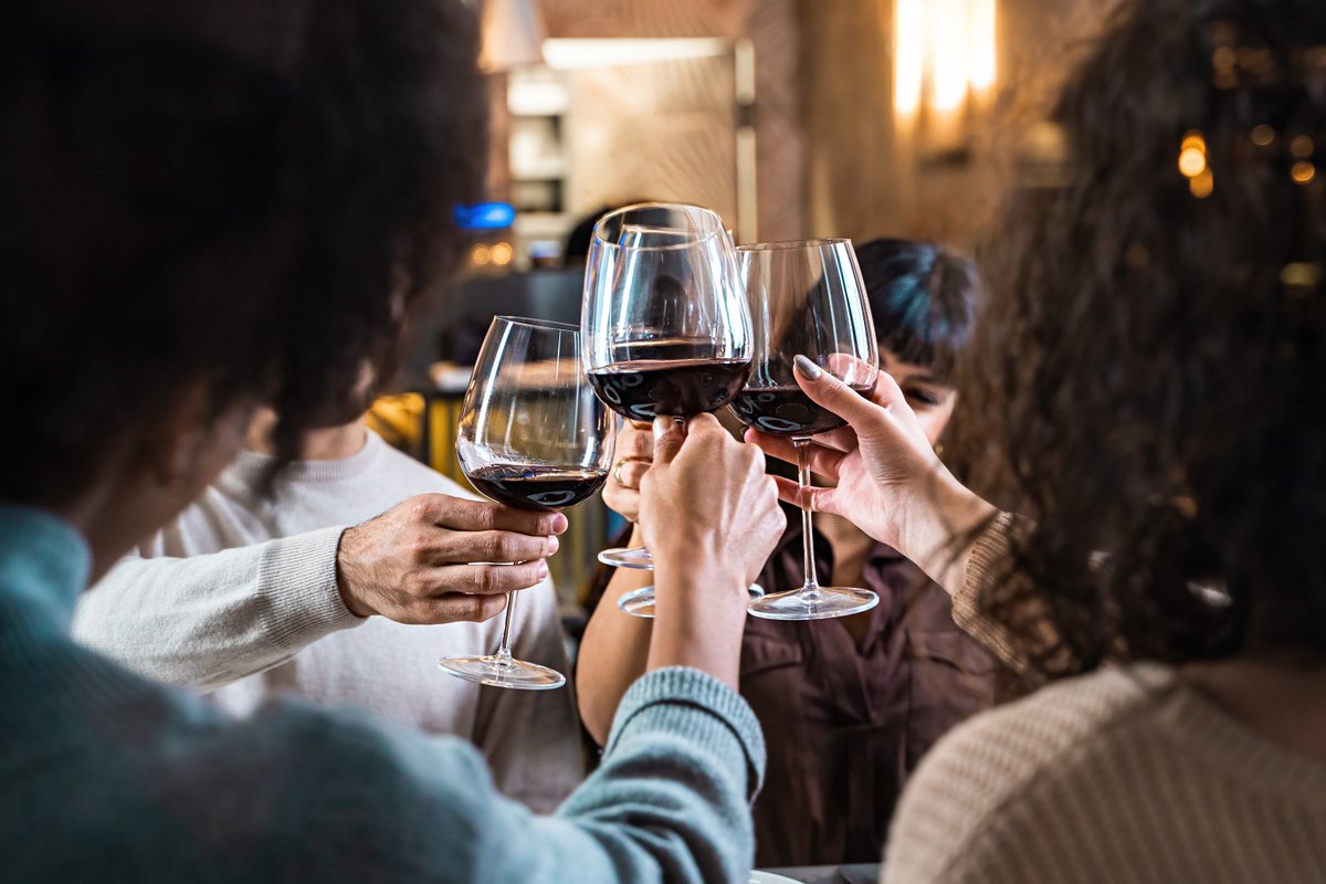 Irish_Ferries's tweet image. Exciting news:  our spring wine tasting dates are here! 🎉 Join us on the W.B. Yeats from Dublin to Cherbourg on 20th March, 10th April, or 15th May.🍇 

Book by 14th March for a mini cruise from €349 for 2 + a car and inside cabin. See you there! 🍷 

irishferries.com/winetasting2025