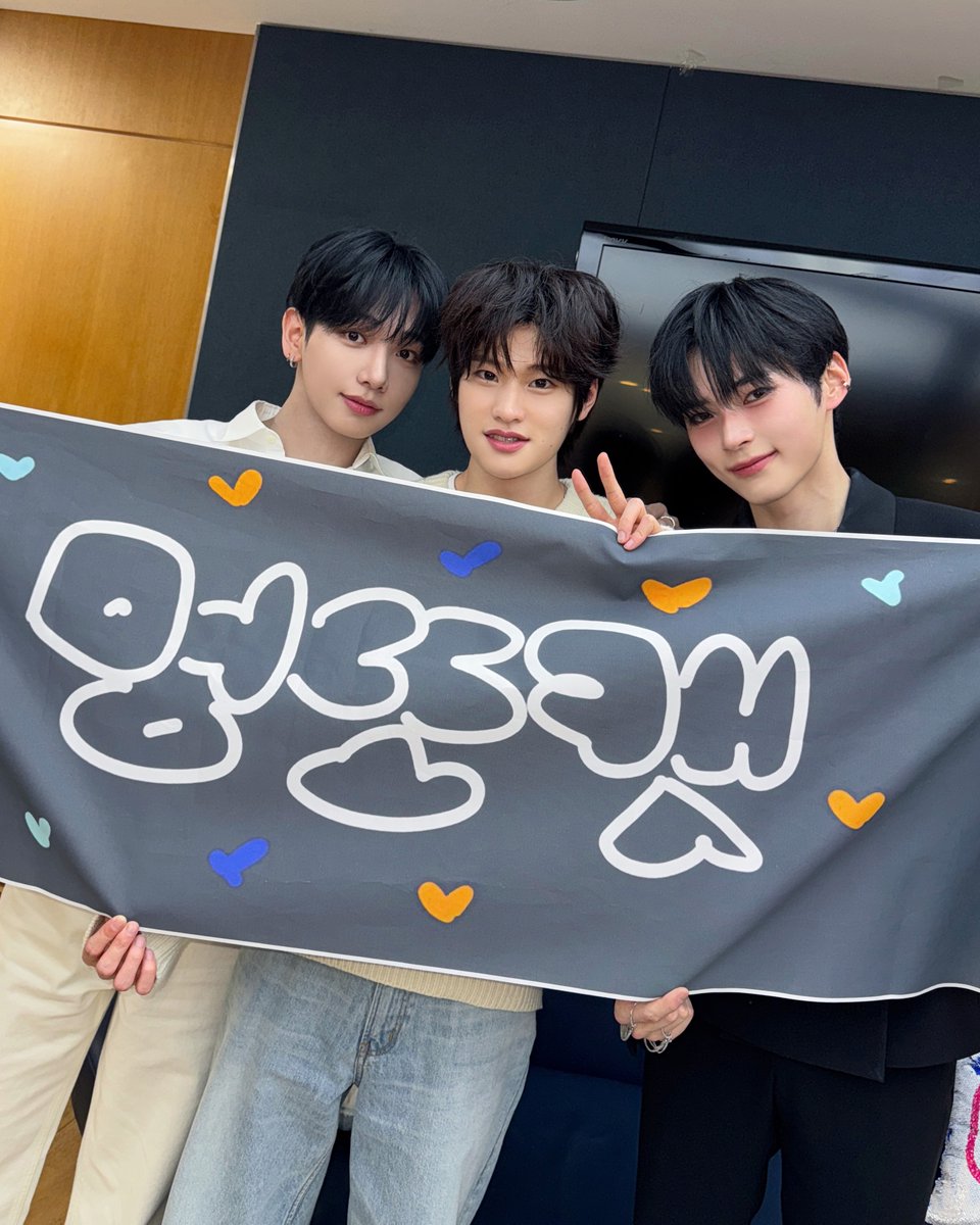 MC또리🎓
 
#RIIZE #라이즈
#SOHEE #소희
#RISEandREALIZE
#엠카운트다운