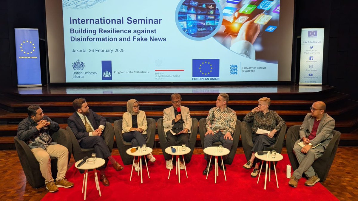 Disinfo threatens democracy, trust &amp; social cohesion. The EU Delegation co-organised the “Building Resilience Against Disinformation seminar” on 26 Feb. Discussed AI-driven threats, media literacy &amp; regulation. A collective response is key to tackling this challenge
#FightDisinfo