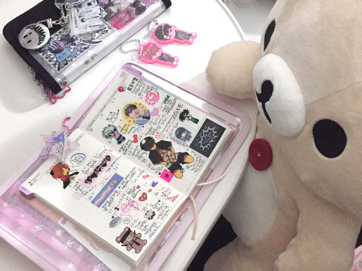 betweensatsun's tweet photo. 다꾸 클럽 멤버로 나 어때 ̗  ̗ര́  ̬꤮ ̗  ̗ https://t.co/Wylh342age