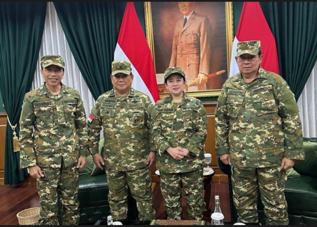 RETRET YANG LEBIH PAS:
Menteri, Wamen dan Kepala Daerah yg latar belakang sipil ikut Retret Kepemimpinan Militer, dan Menteri, Wamen dan Kepala Daerah yang berlatar belakang TNI-POLRI ikut Retret Kepemimpinan Sipil. Itulah cara membentuk kepemimpinan nasional.
#KepemimpinanPublik