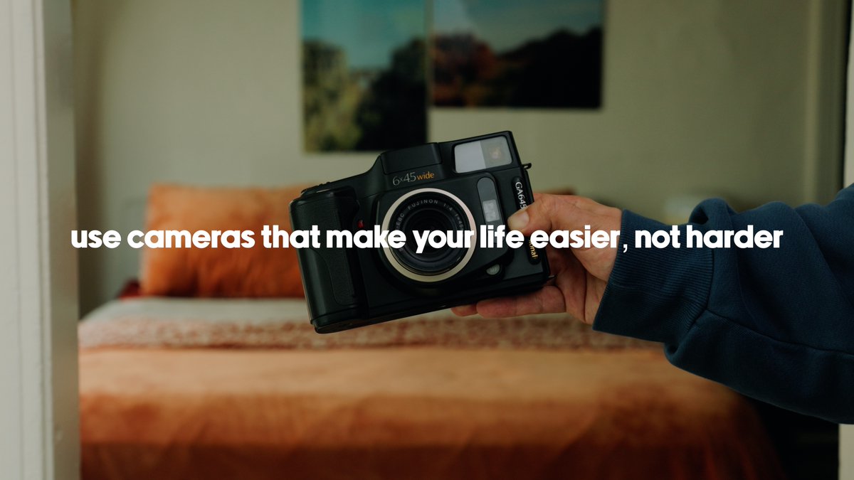 linusnhiscamera's tweet image. new video on everything you need to know before taking on paid photography jobs shot entirely on film (new video, link in bio!)