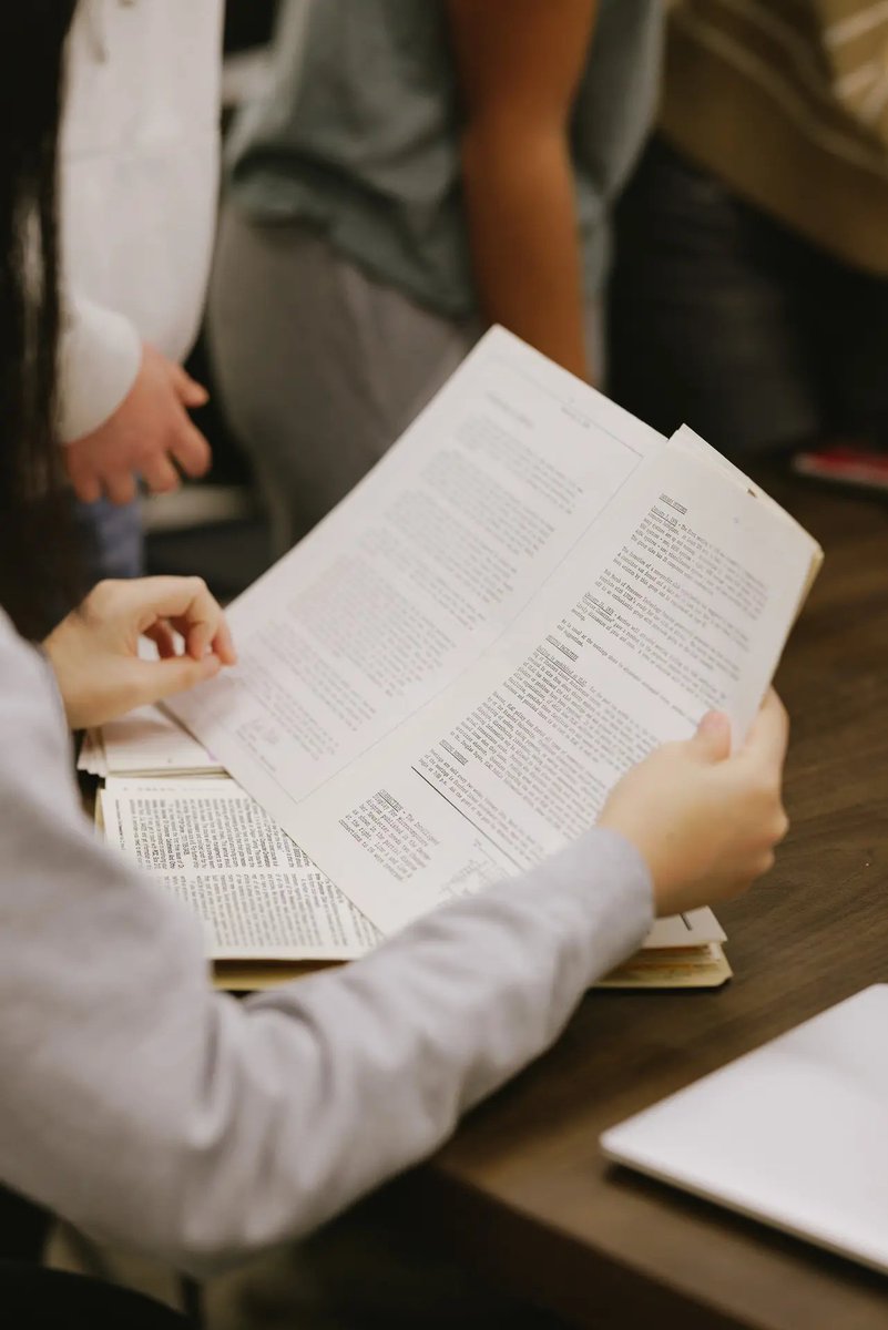 iThenticate, a software tool that substantiates the originality and authenticity of scholarly writing, is now available to Stanford researchers.

Learn more: library.stanford.edu/news/stanford-…
