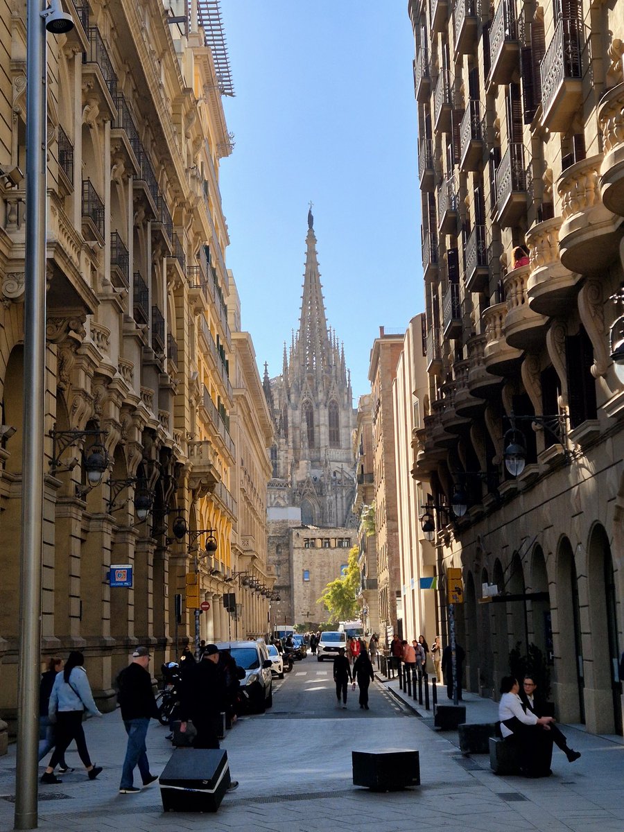 DINDIN부부 tweet media