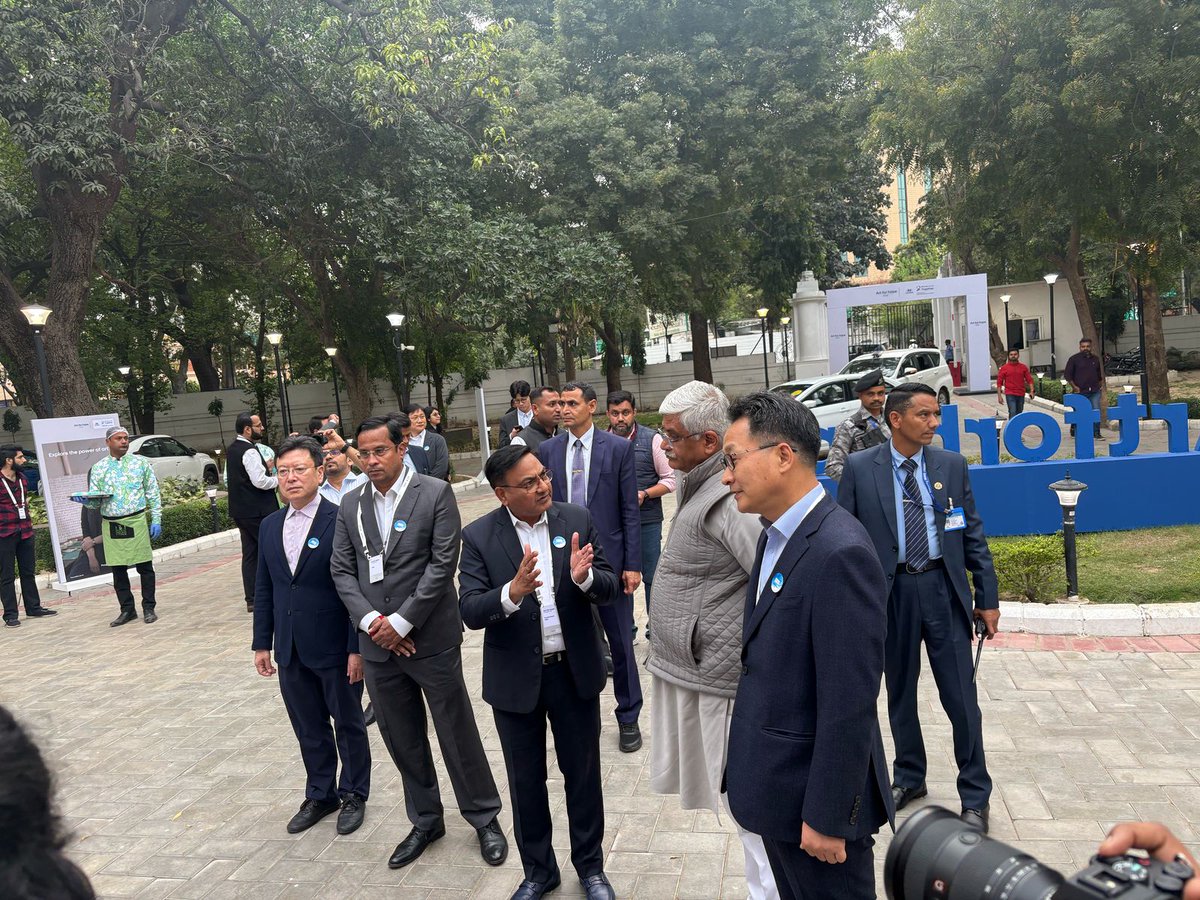 Puneet Anand tweet media