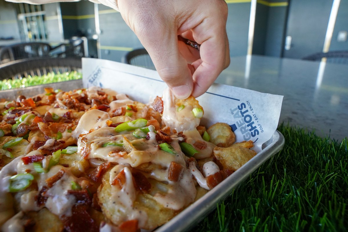 Load up on Loaded Fries and then tee up some fun!
greatshots.golf/dining/
#golfeatenjoy