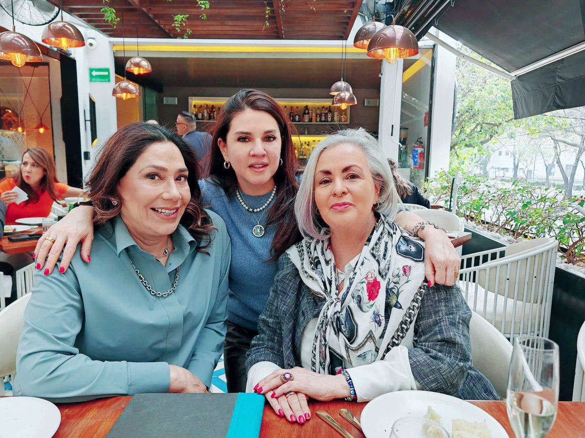 rosalia rangel tweet media