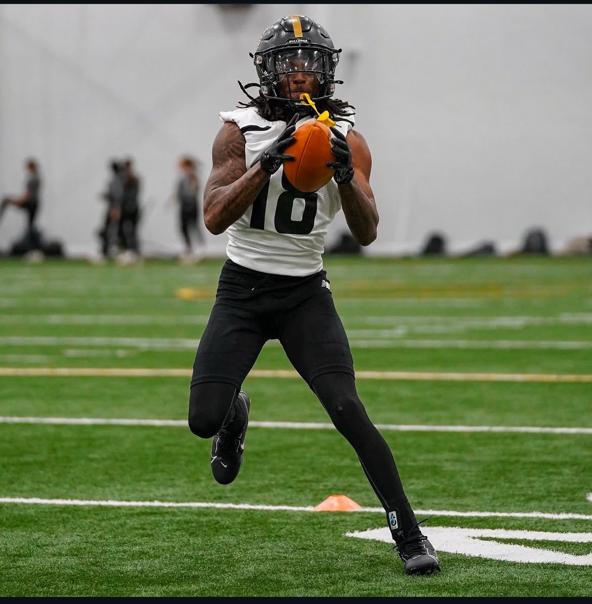 First Day Out ! If you know my story you know how much of a blessing this is for me. Just getting started 💯
#GoDawgs