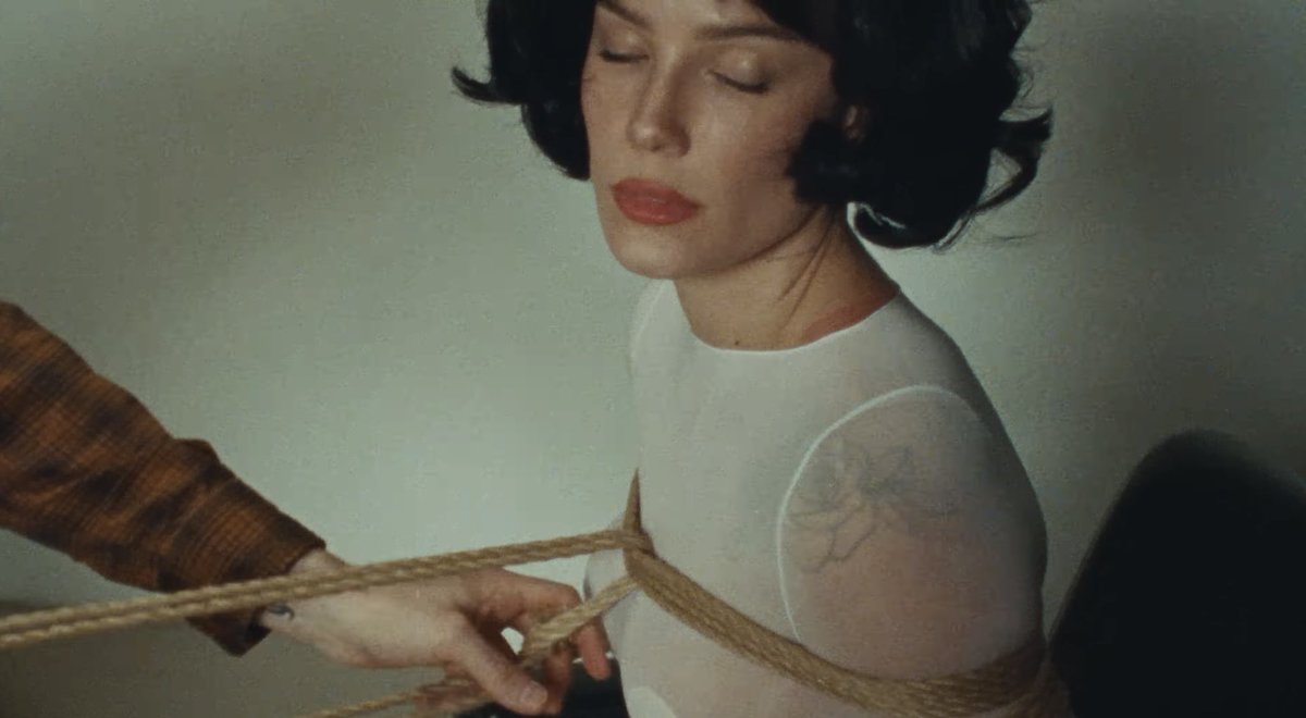 venusbadlands's tweet image. oh... 🧎🏻‍♀️‍➡️
#safeword