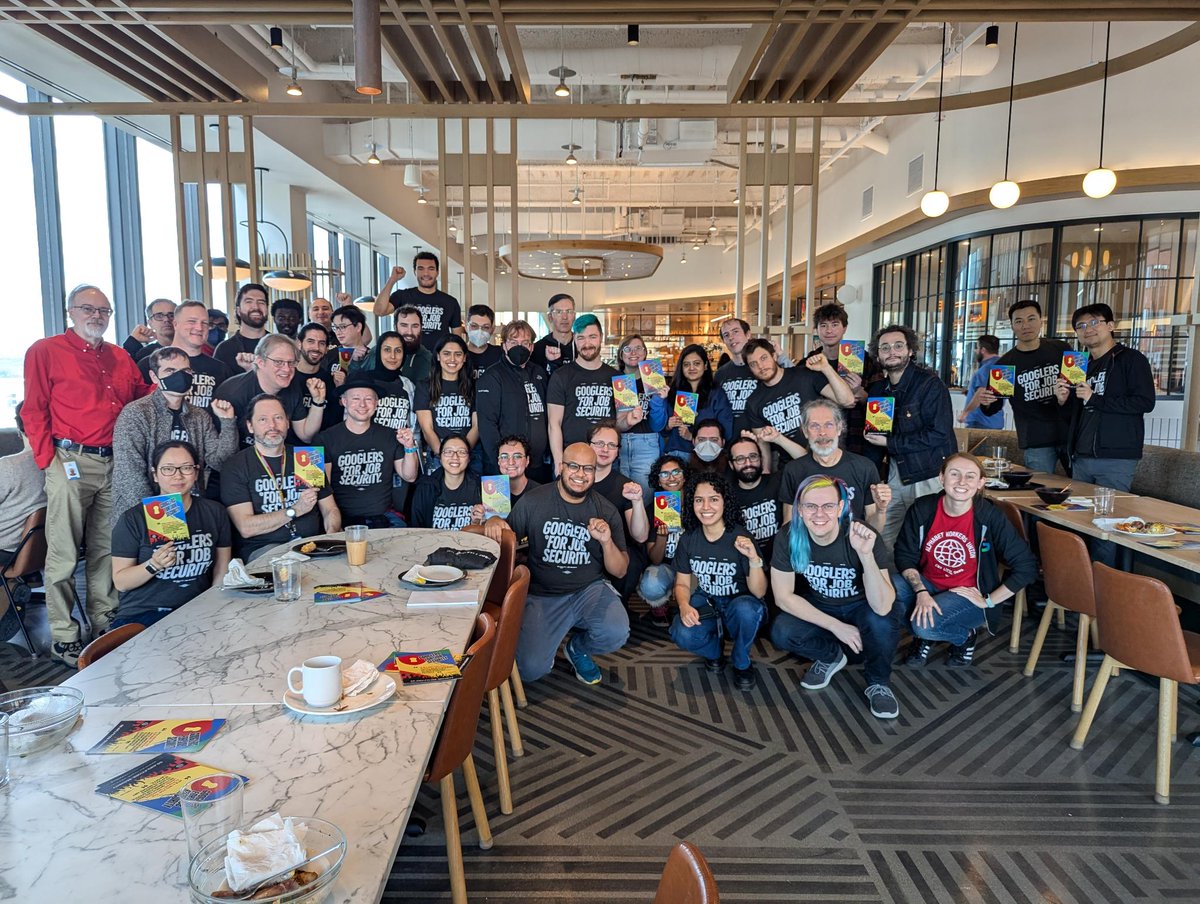 AlphabetWorkers's tweet image. googlers for job security had a massive showing across offices coast to coast yesterday, fresh off our latest win with even more voluntary severance packages being offered instead of mass layoffs. we&apos;re charting a new path forward at alphabet, join us in the fight 💪