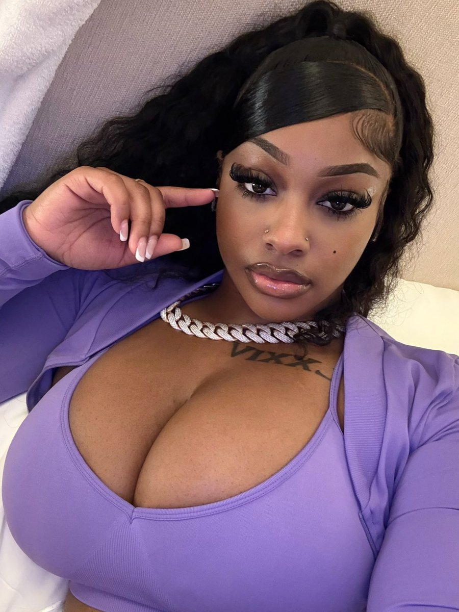 munxhonlee's tweet image. 💜