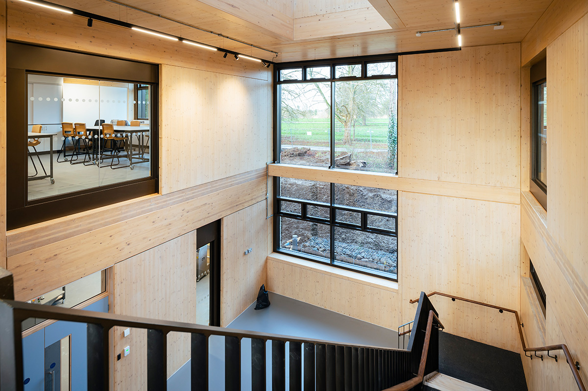 Stowe School new Design, Technology &amp; Engineering (DTE) building.

Exposed timber so that the students can see and understand how the building has been put together.

#glulam #clt #masstimber #stoweschool #timberengineering #structuralengineering  #engenuiti #engenuitiprojects