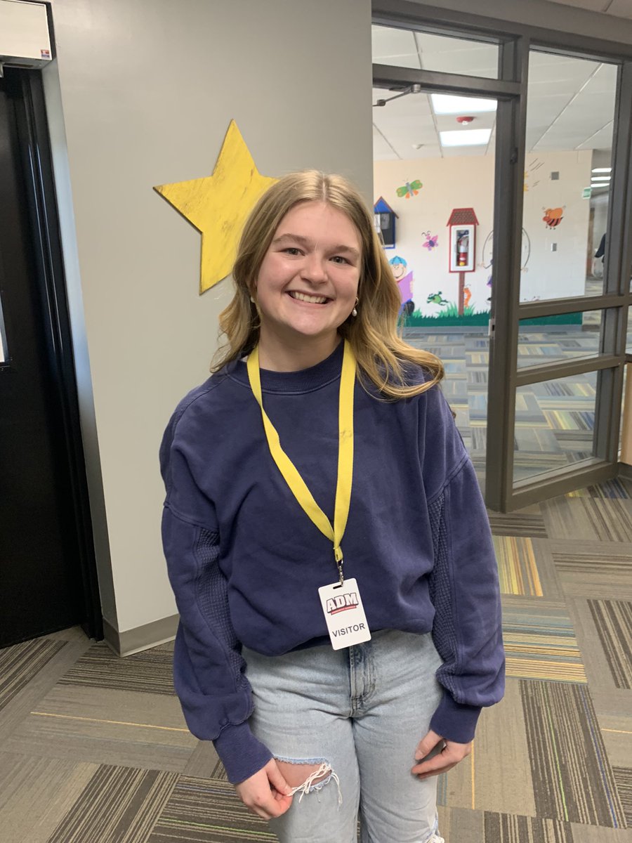 We love when our Adel Elementary students come back as High School students to observe and shadow teachers. 🐾