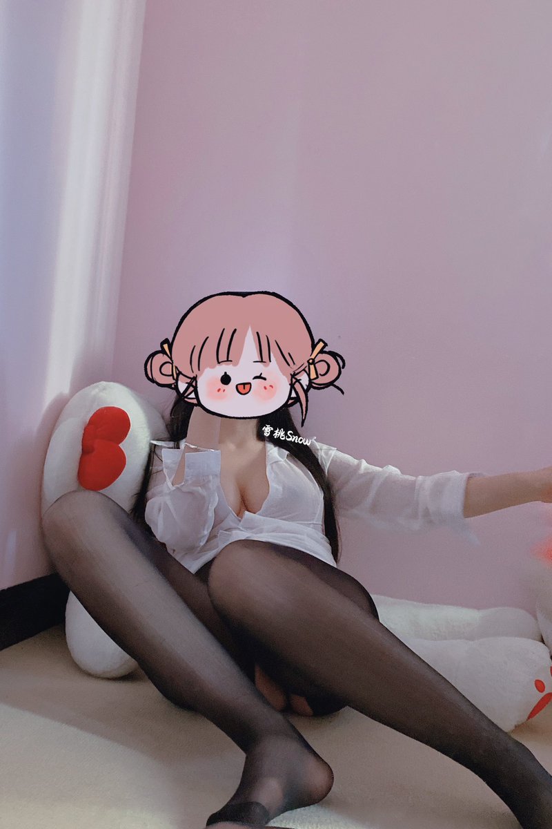 黄推福利内容 - 雪桃Snow的精彩图片 福利姬雪桃Snow分享的黄推图片3 - 网红私拍内容