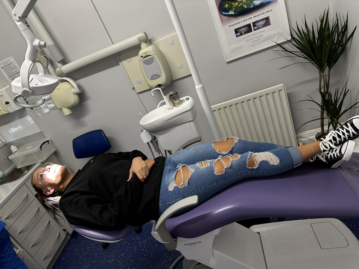 Just having my wisdom tooth taken out 🦷 😭😭😭 

I need support 😂

#dentist #wisdomtooth