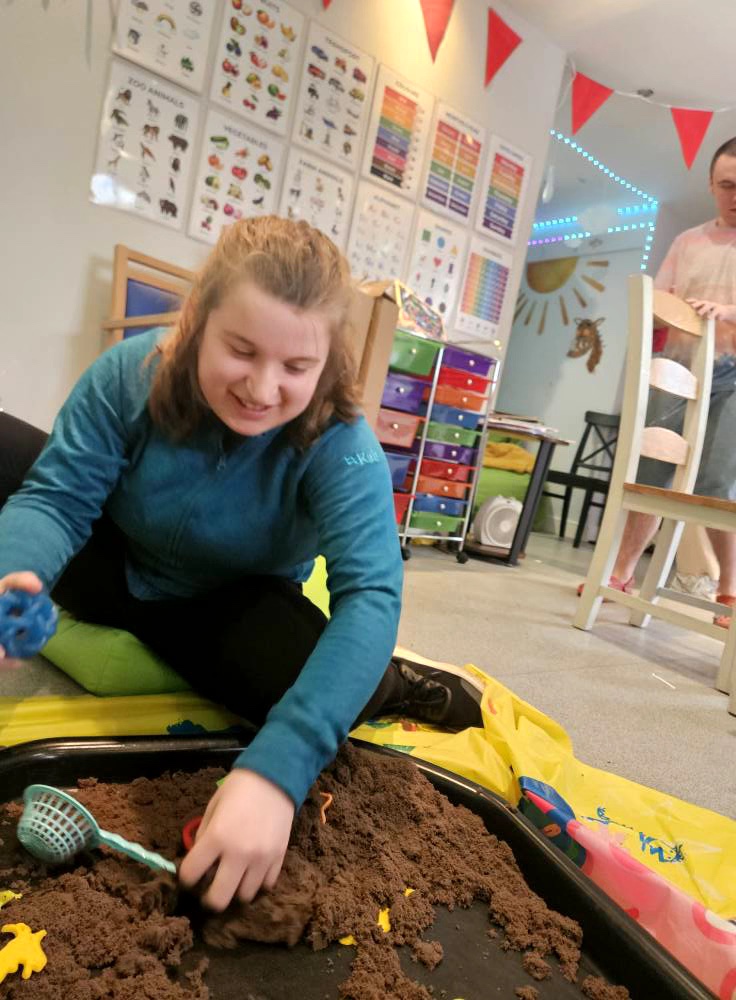 goldcrest_house's tweet photo. Our new activity centre is a smashing success! From the cosy book nook and engaging sensory play to the creative arts and crafts table, there's something for everyone to enjoy. 
#AutismAwareness #ActivityCentre #ExploreAndCreate https://t.co/CZejIORNJp