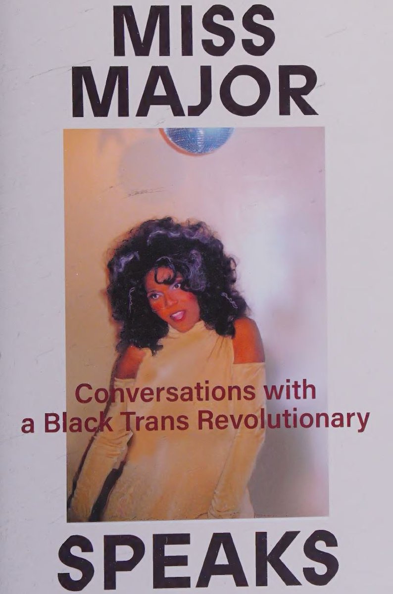 pasteldomina's tweet image. now reading @immissmajor